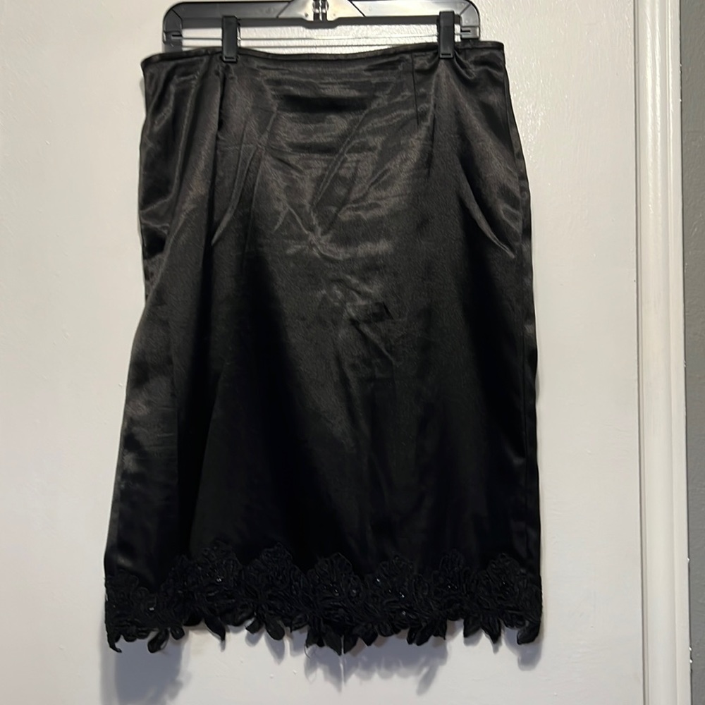 Isabella black skirt